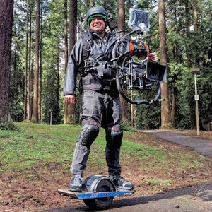 Meet your Posher, Travis